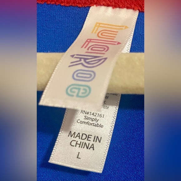 LuLaRoe Perfect Tee Size L - NWT - Picture 3 of 5